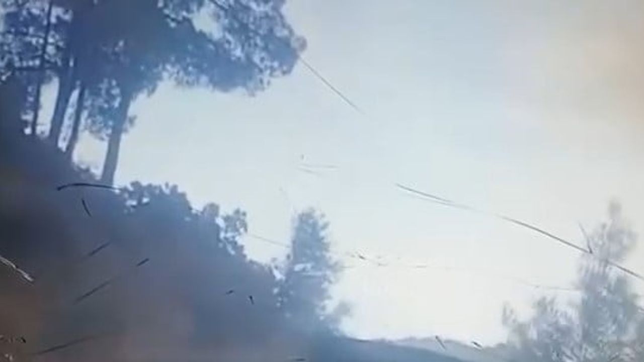 Çine'de yangın bölgesinde panik: cip uçuruma yuvarlanma anı görüntülendi