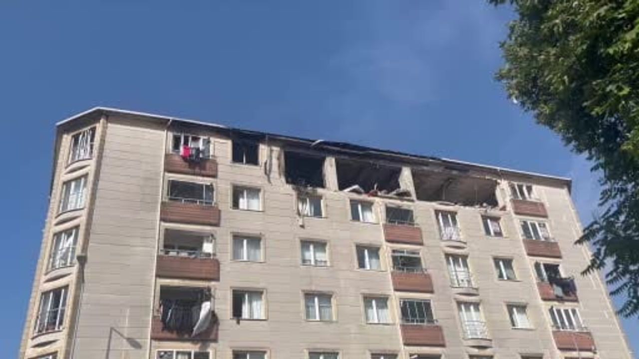 Çorlu'daki doğal gaz patlamasının izleri gün ağarınca ortaya çıktı
