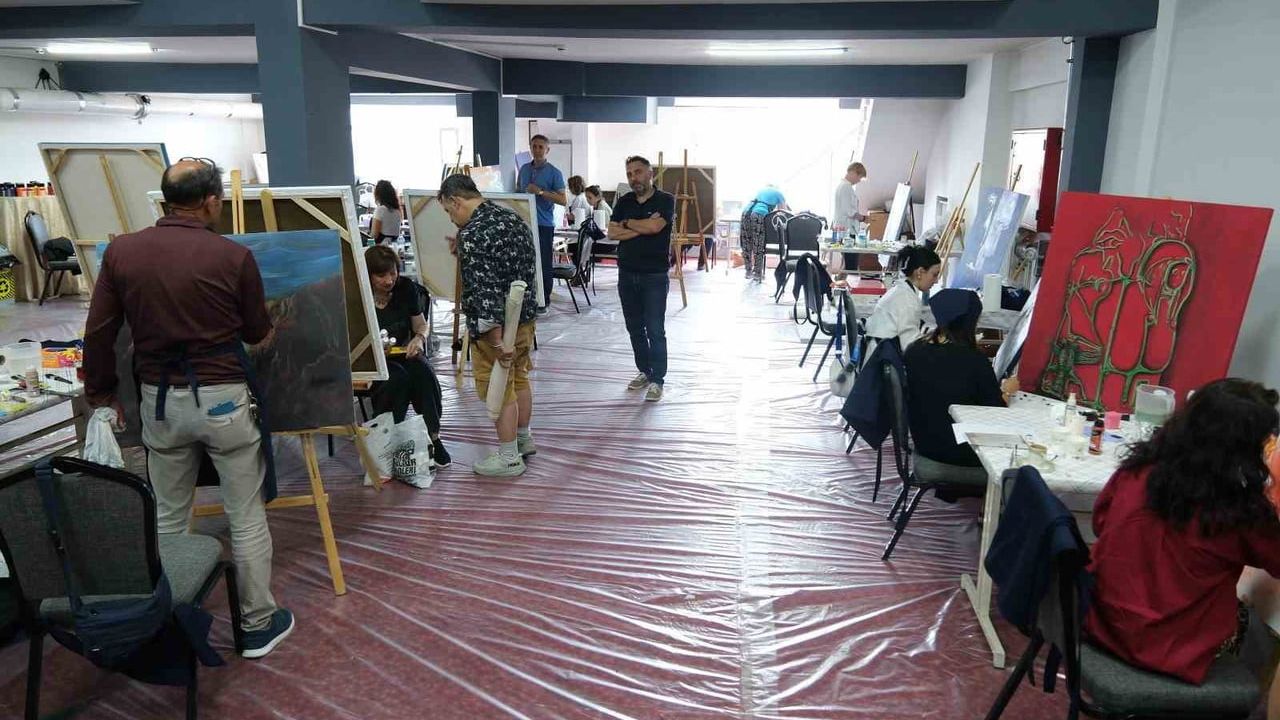 Çorum'un izleri tuvale taşınıyor: uluslararası sanat çalıştayı 34 sanatçıyı ağırlıyor