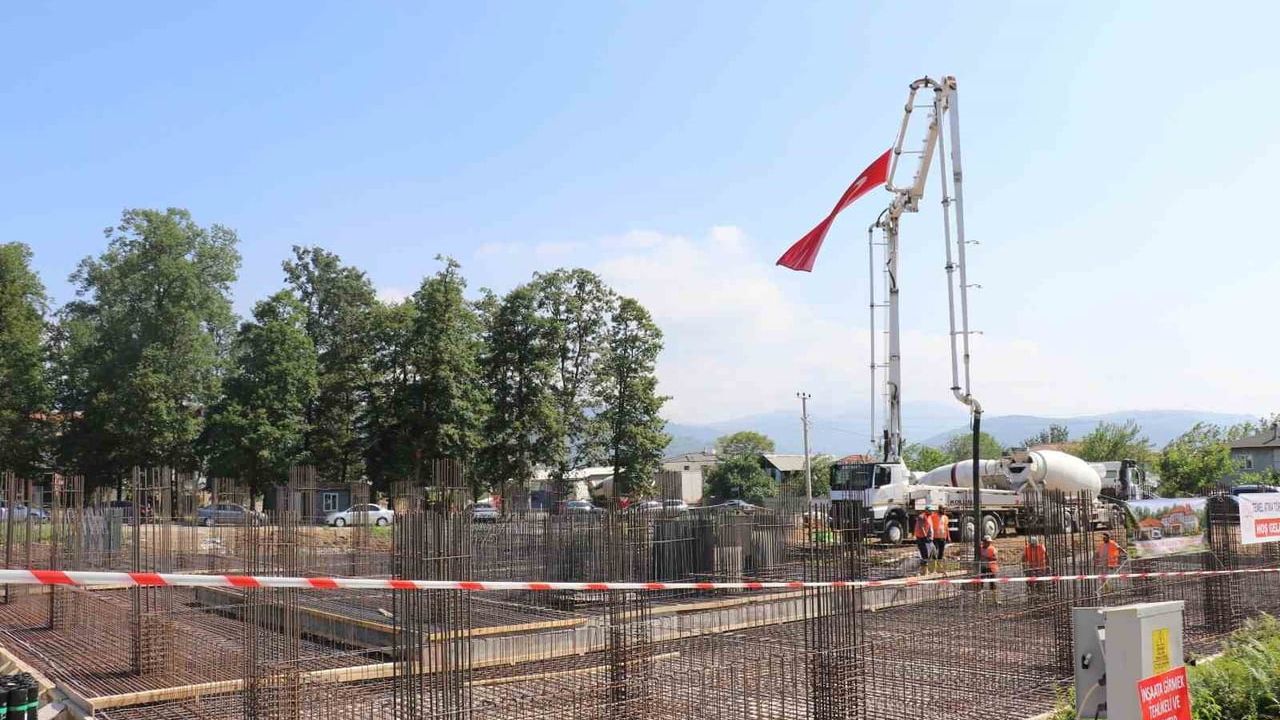 Cumayeri'ne entegre sağlık tesisi temeli atıldı