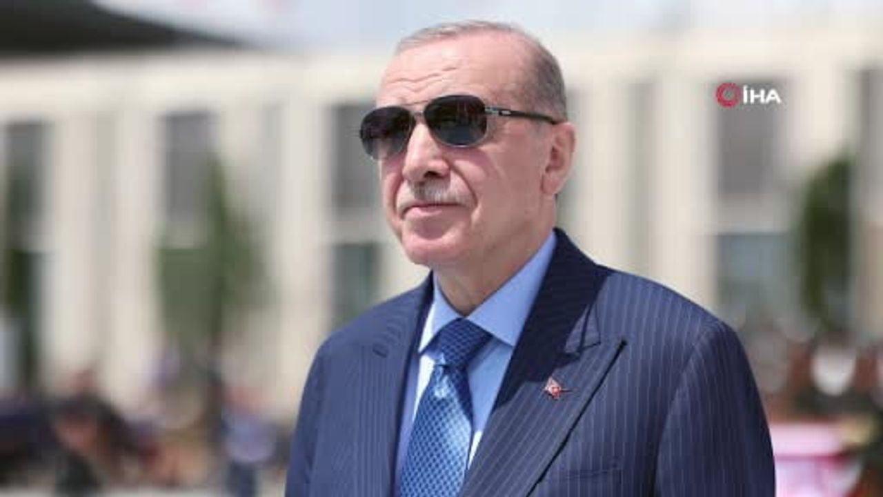 Cumhurbaşkanı Erdoğan, ABD başkanı Trump'ı resmi törenle karşıladı