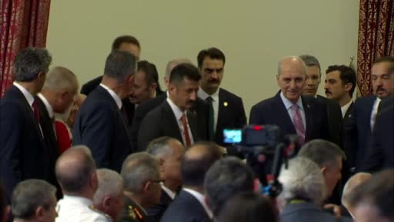 Cumhurbaşkanı Erdoğan: gazi meclis 15 temmuz ihanetinde emperyalizmin maşalarına geçit vermemiştir
