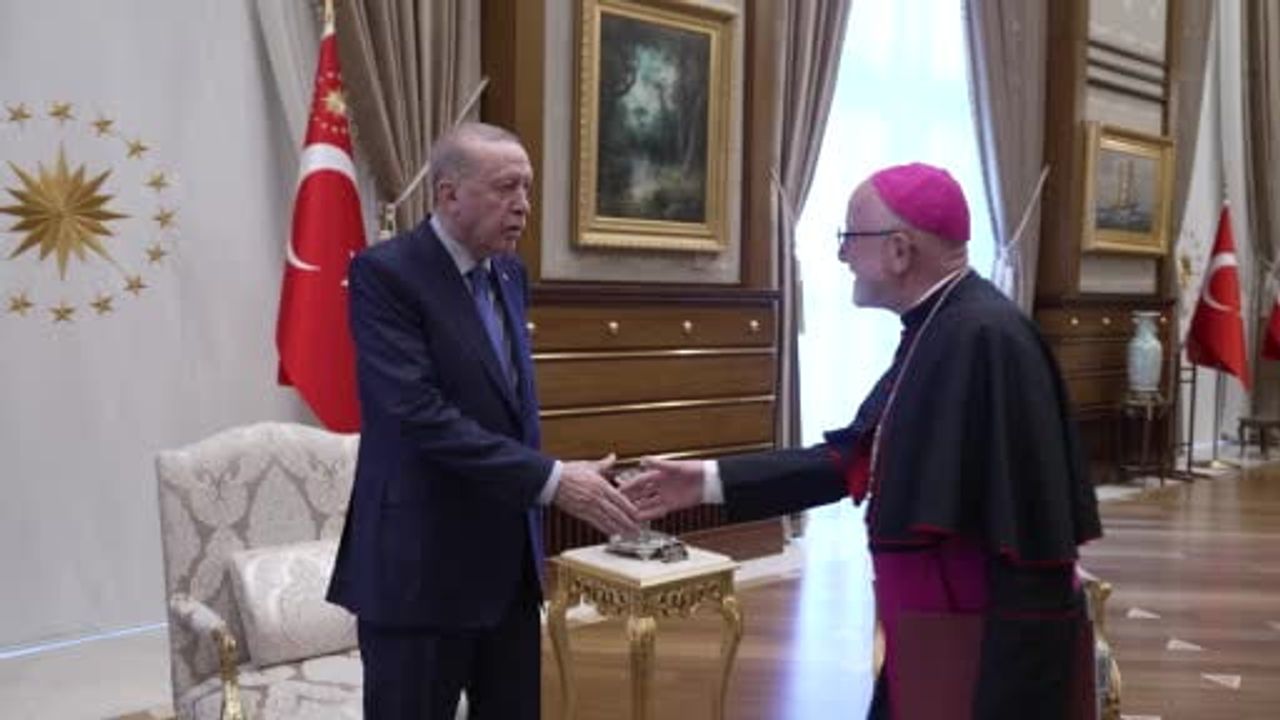 Cumhurbaşkanı Erdoğan, Türkiye Katolik Episkoposlar heyetini kabul etti