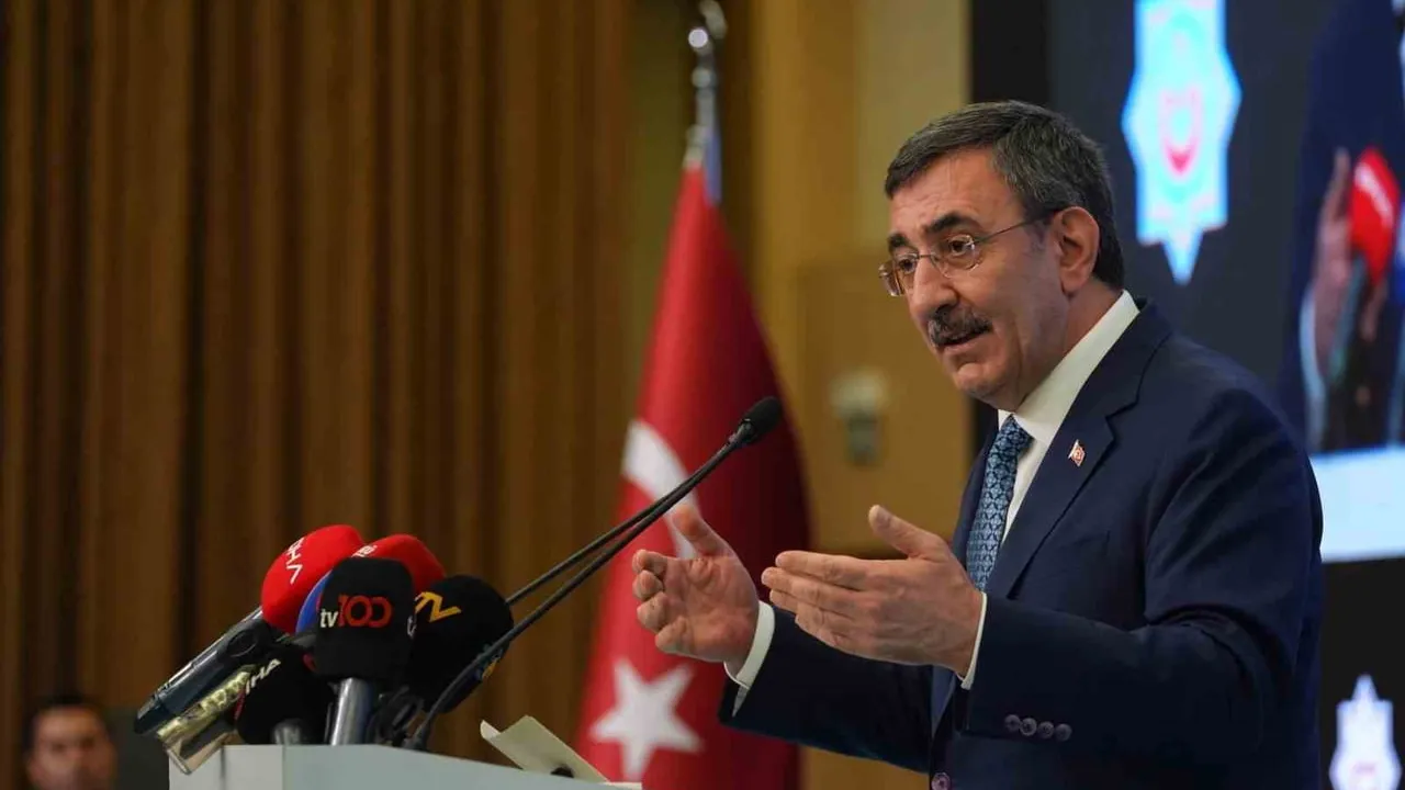 Cumhurbaşkanı yardımcısı Yılmaz: bağımlılık iç güvenliğimizi de ilgilendiren bir mesele