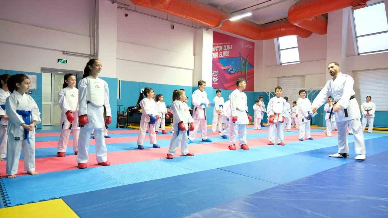 Demirkent'te yaz hareketi: 1.516 sporcu 8 branşta eğitim alıyor