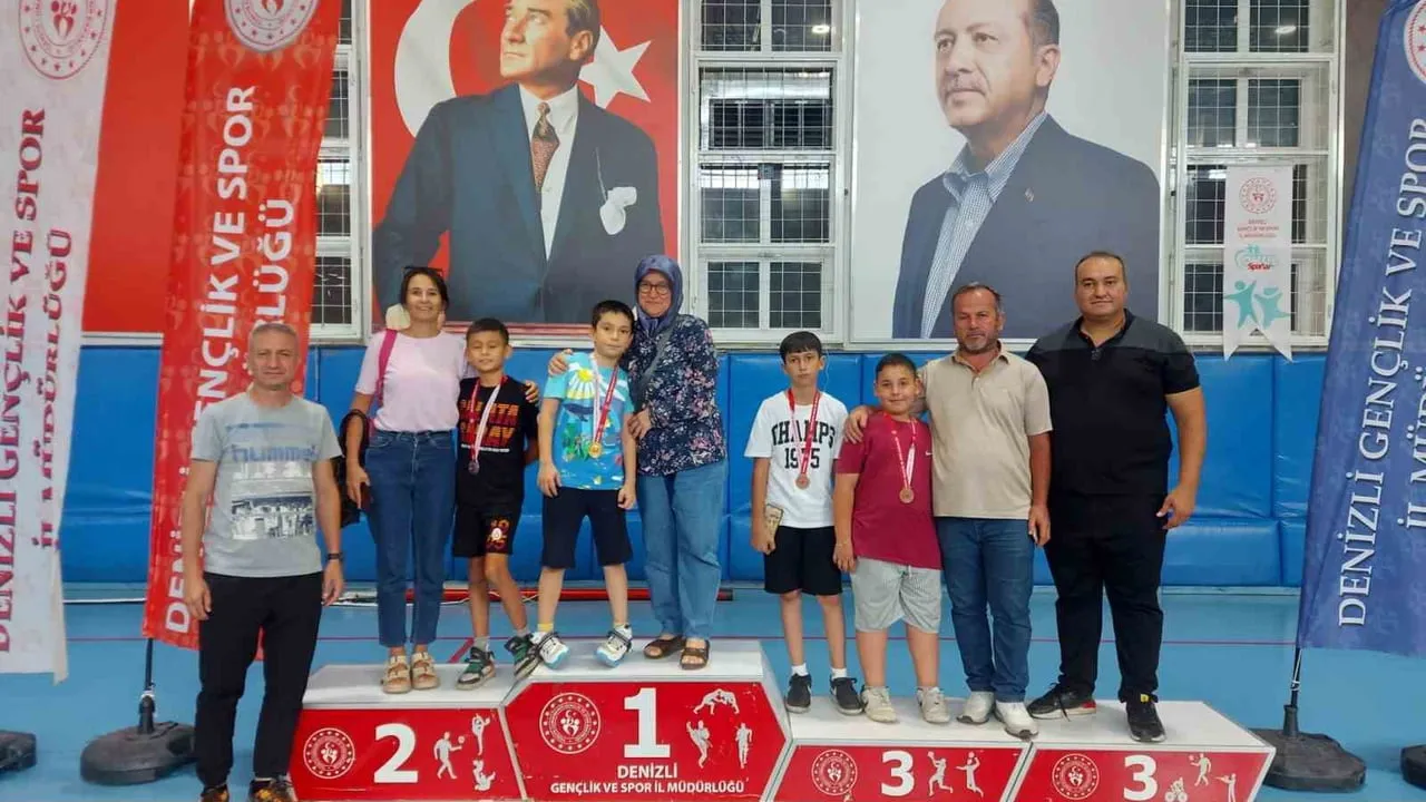 Denizli'de hemsball turnuvası 65 sporcuyu ağırladı