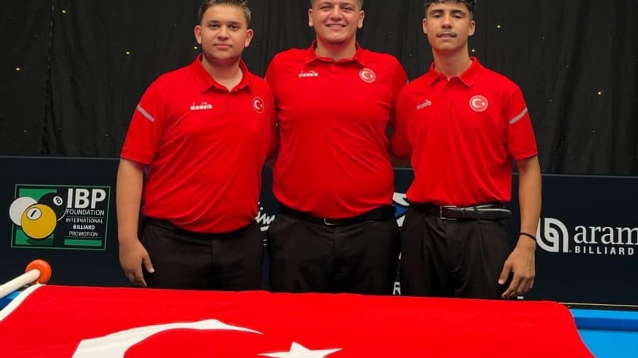 Denizli'nin genç bilardo sporcusu Aşkın Feraye Yılmaz Avrupa arenasında takım halinde ilk beşi aldı