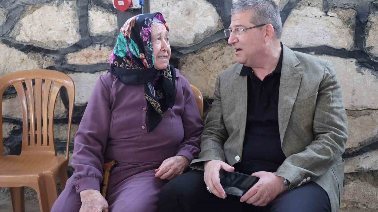 Denizli sokaklarında AK Parti sahada