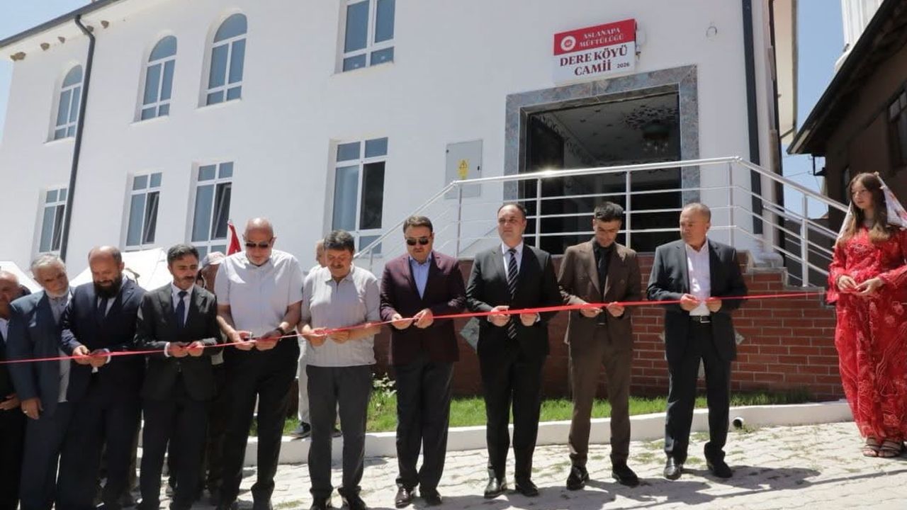 Dere köy camii ibadete açıldı