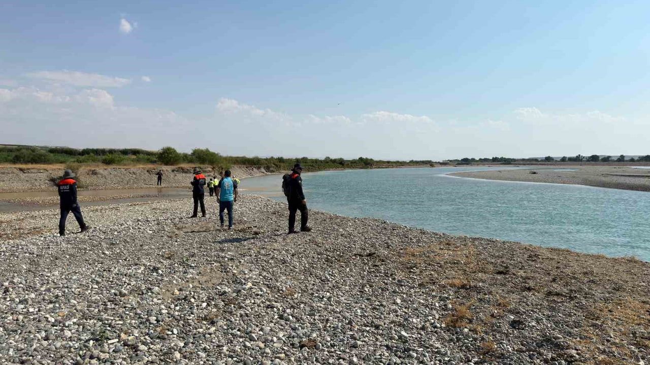Diyarbakır'da kayıp şahsı arama çalışmaları üçüncü günde