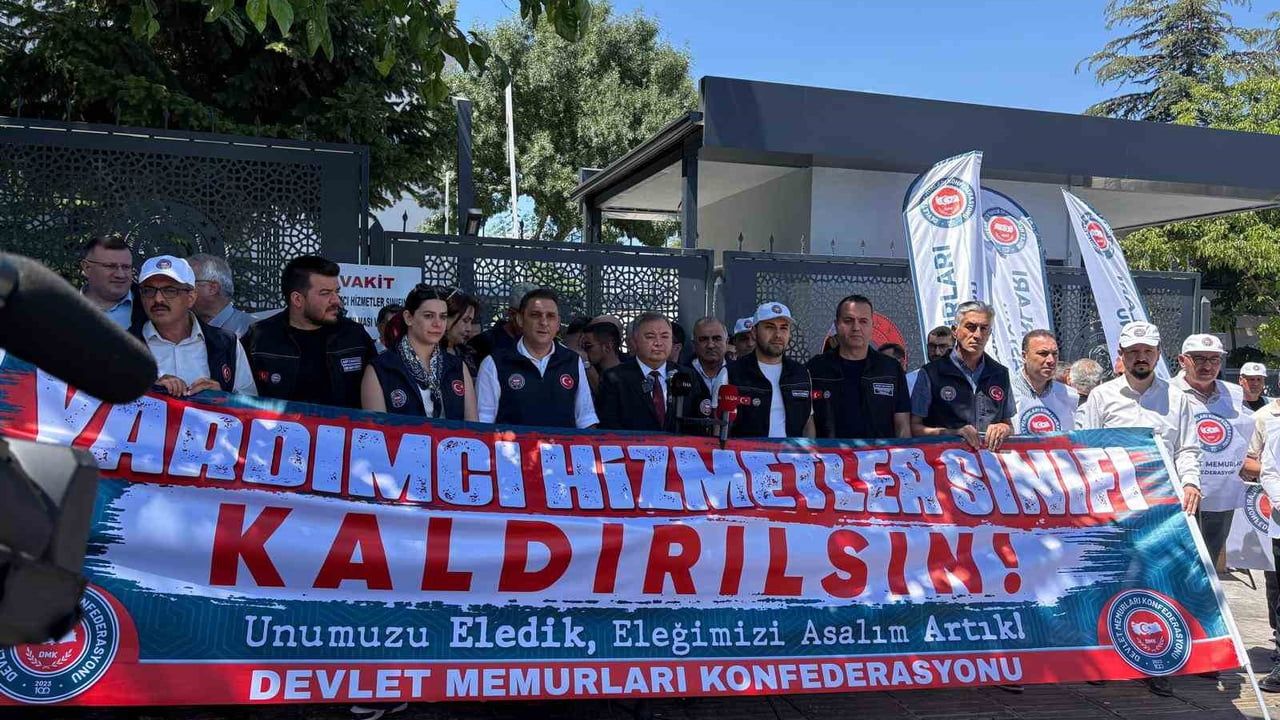 DMK'den yardımcı hizmetler sınıfının kaldırılması talebi