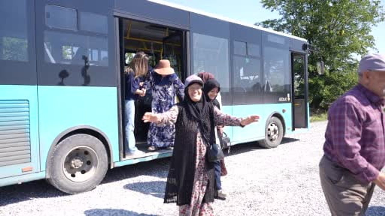 Doğa içinde yaban mersini terapisiyle Alzheimer hastalarına sosyal destek