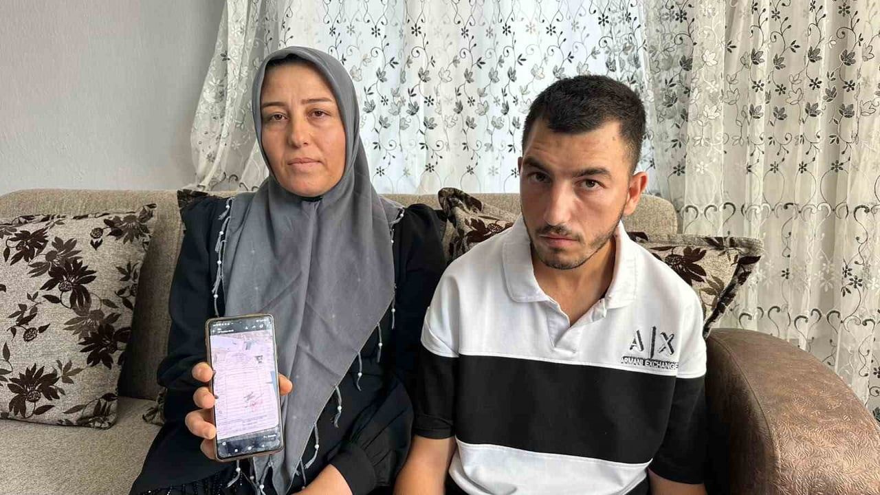 Doğuştan zihinsel engelli oğlunun raporu 20 yıl sonra 'engelli değildir' yazıldı