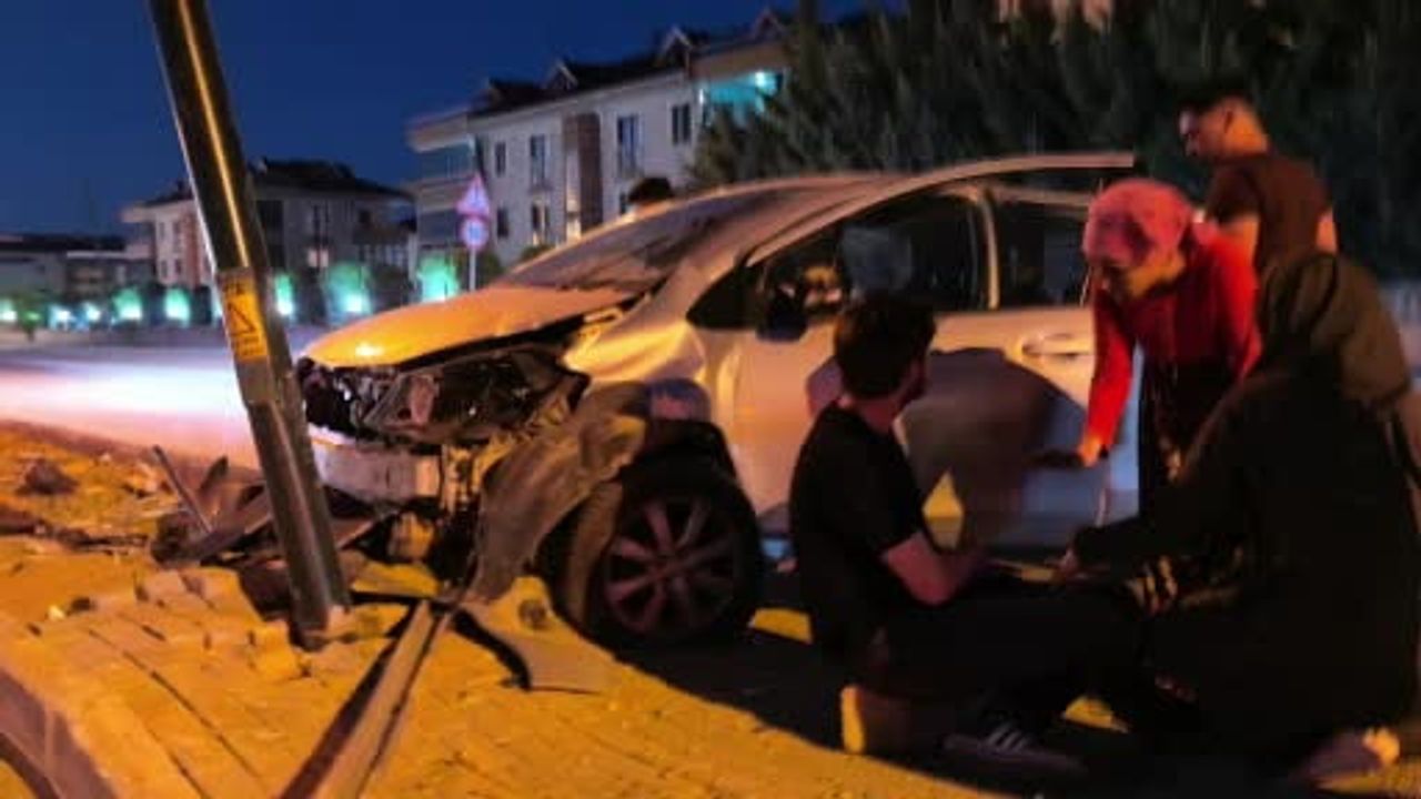 Doktordan yaralı oğluna ilk müdahale