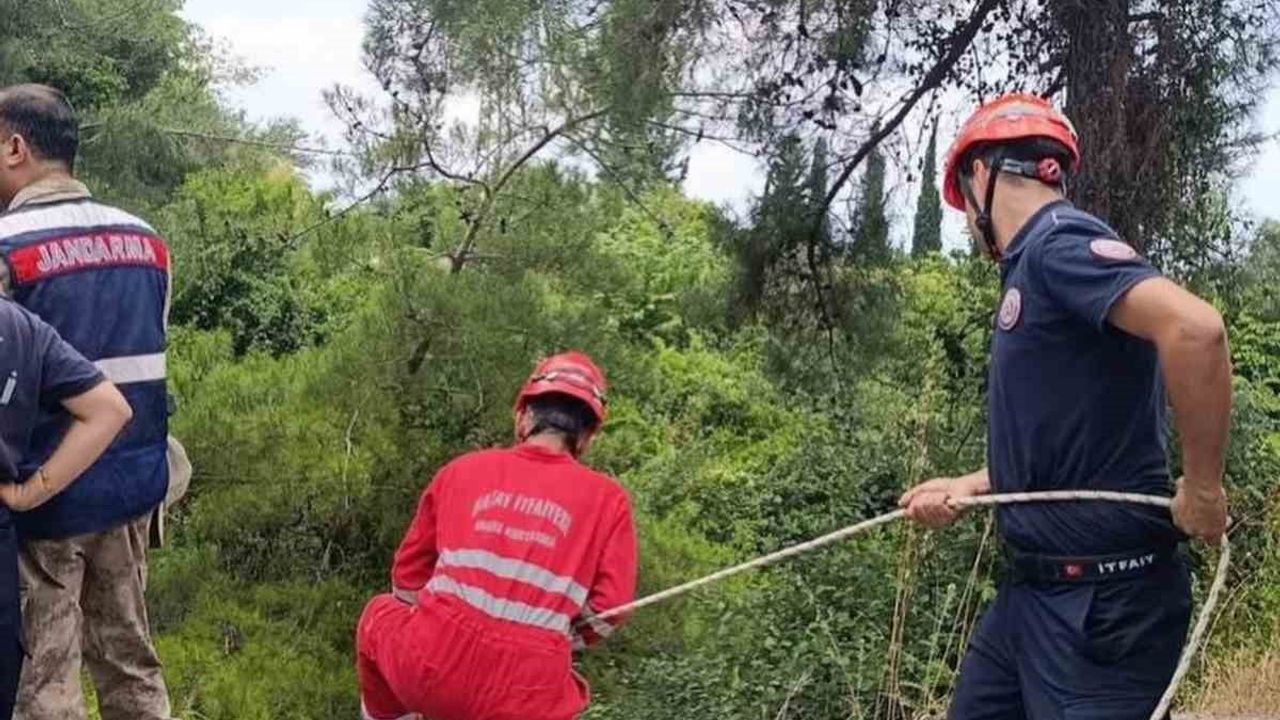 Dörtyol’da uçurumdan düşen otomobilin sürücüsü yaralandı