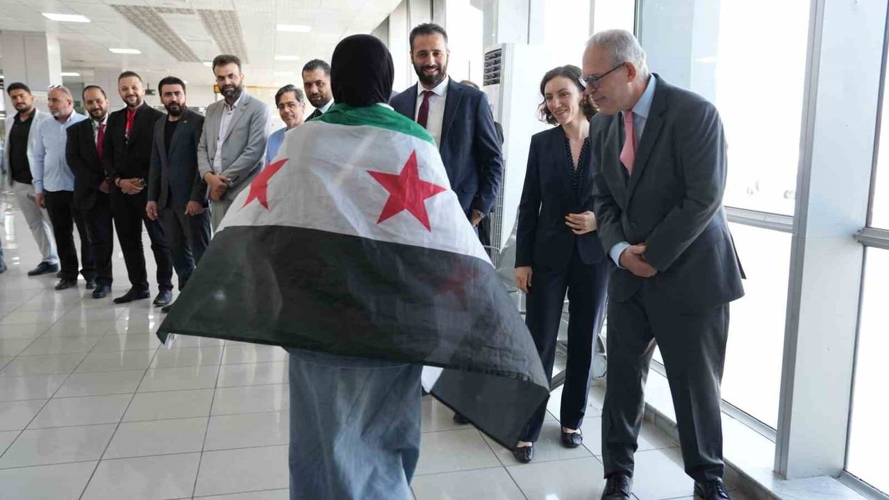 Düsseldorf'tan Şam'a seferler 14 yıl sonra yeniden başladı