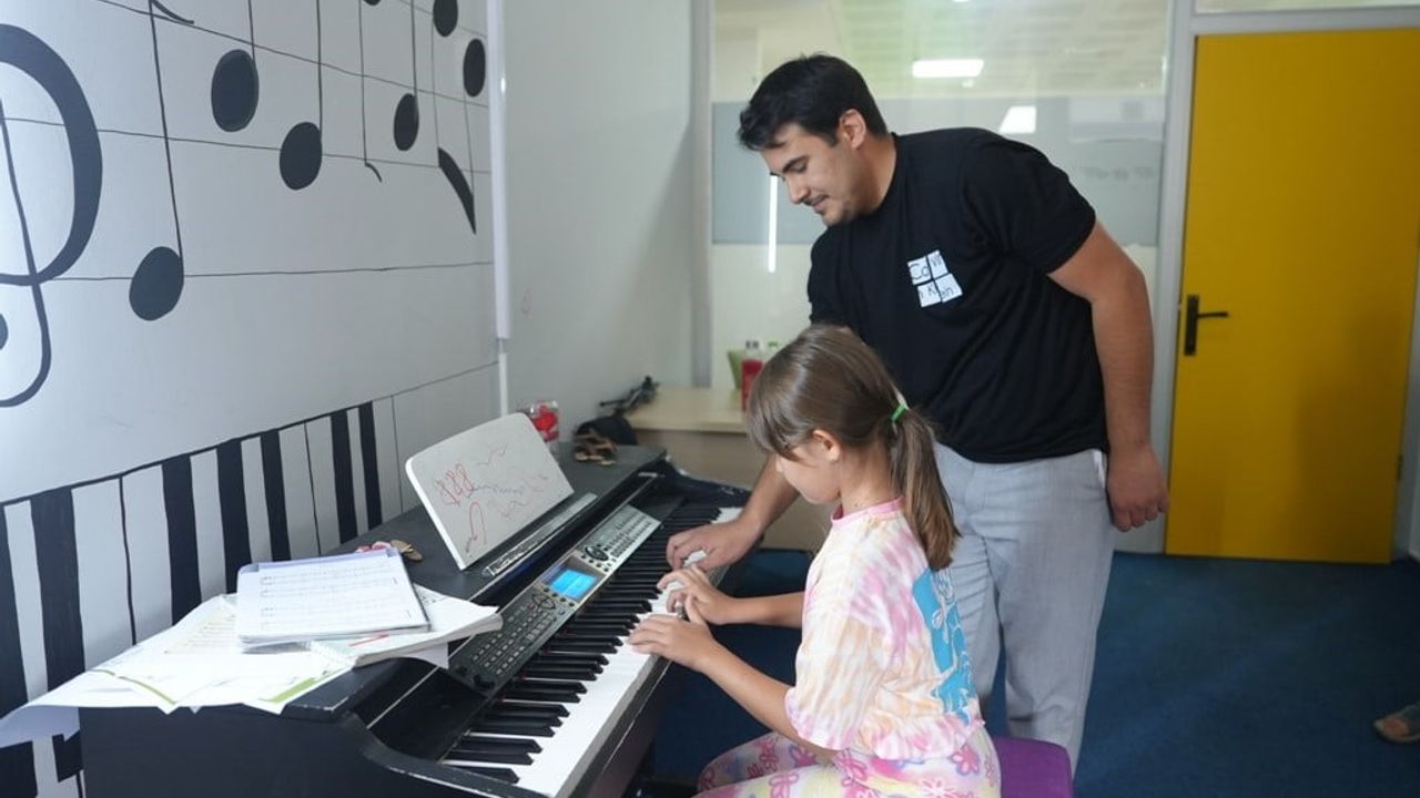 Düzce Belediyesi Çocuk Üniversitesi 48 atölyede çocukları ağırladı