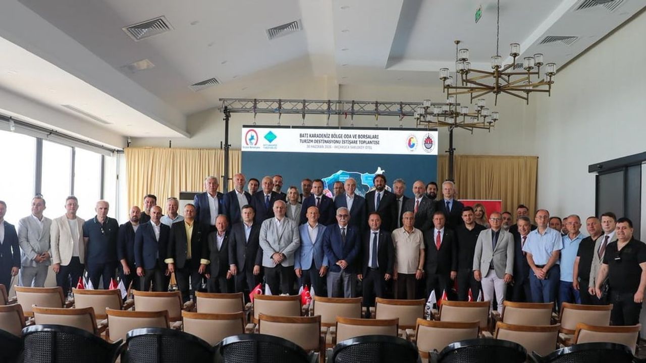 Düzce’de 7 ilin oda ve borsa başkanları ile turizm istişaresi
