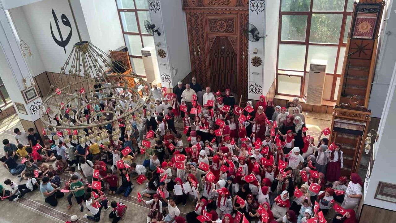Düzce’de hatim programıyla 15 Temmuz hatırası yaşatıldı