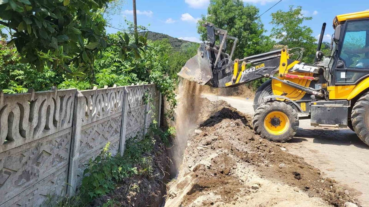 Düzce'de köylerde isale hattı çalışmaları sürüyor