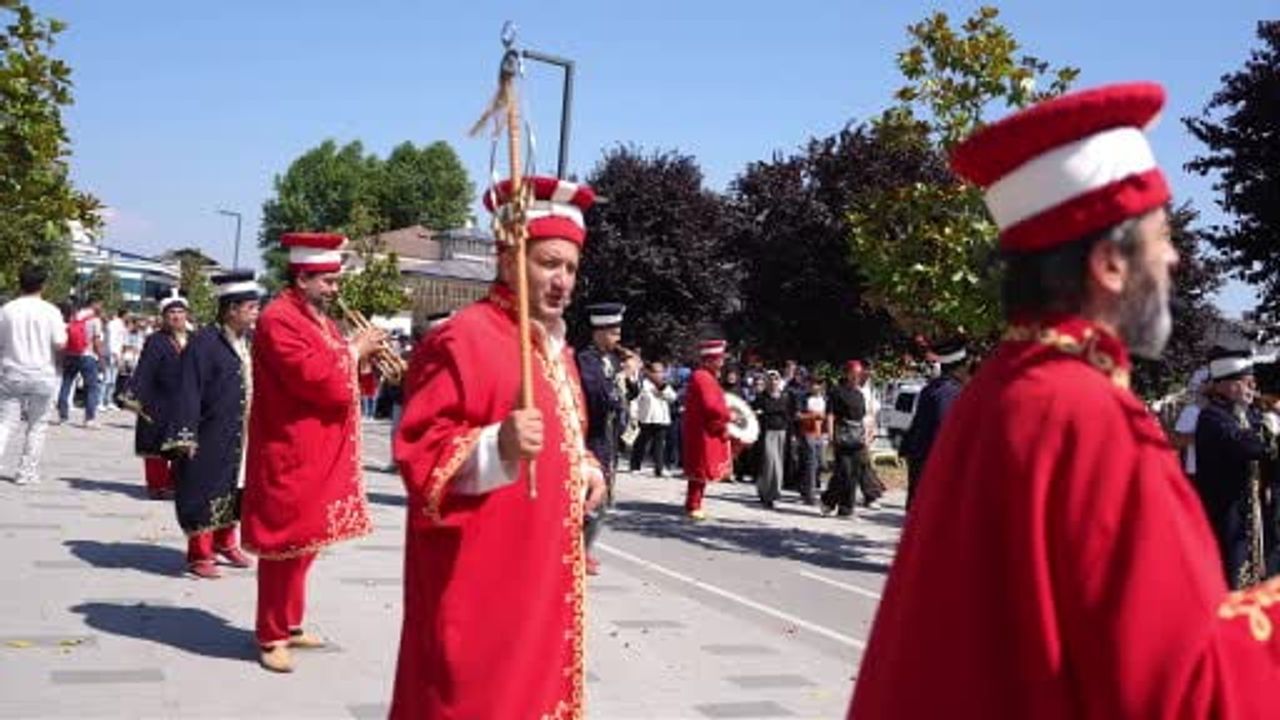 Düzce’de toplu sünnet şöleni coşkusu