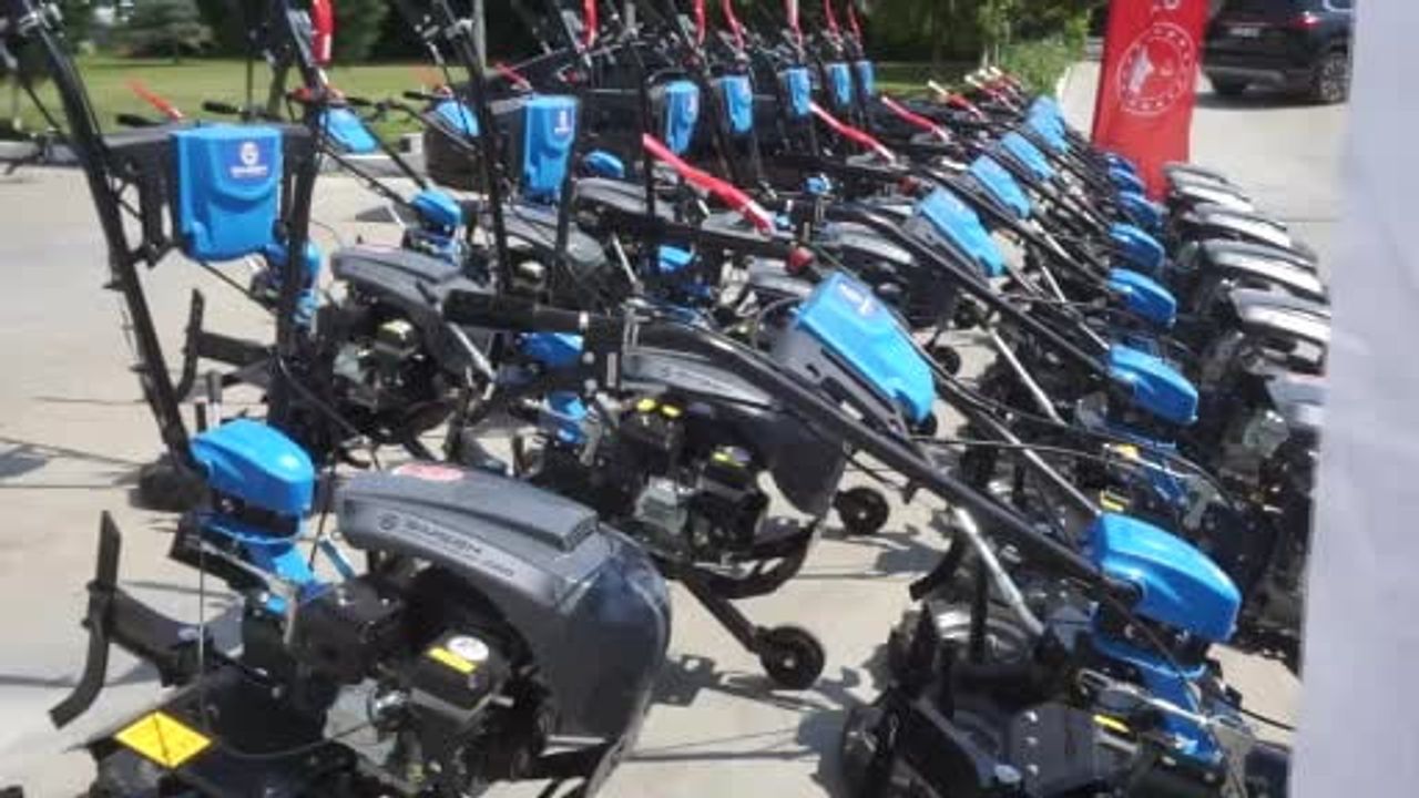 Edirne'de tarıma destek: 20 yeni sera üreticilerle buluştu