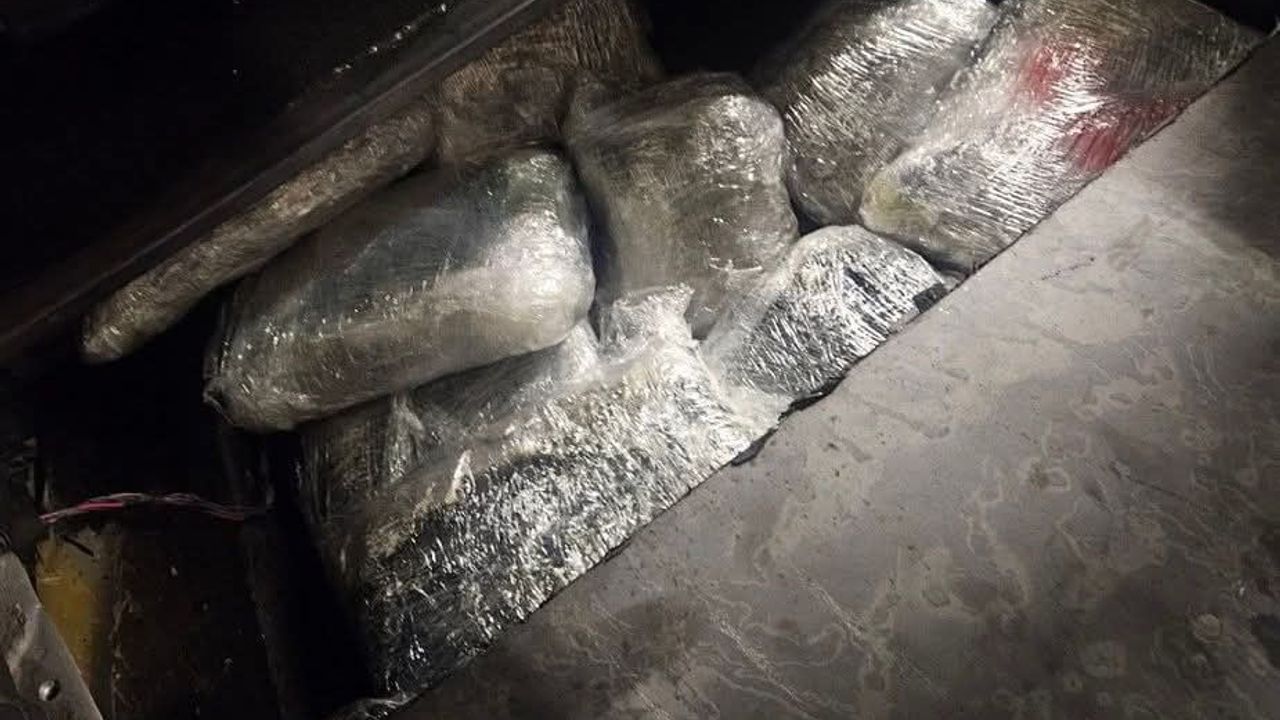 Edirne sınırında 47 kilo 530 gram esrar ele geçirildi