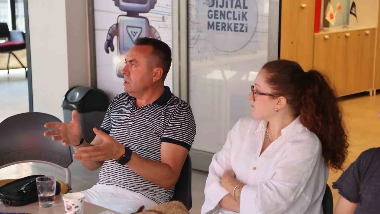 Efeler Belediyesi'nden özel eğitim personeline psikolojik destek