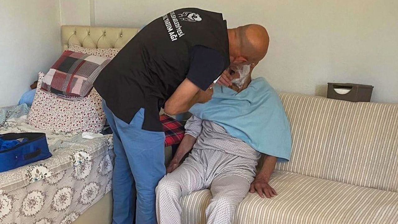Efeler Belediyesi'nin evde bakım hizmetlerine talep artıyor