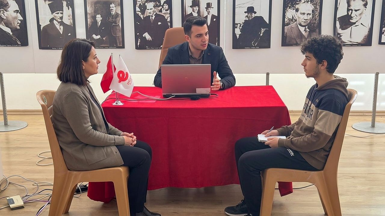 Efeler Belediyesi üniversite adaylarına ücretsiz tercih desteği veriyor