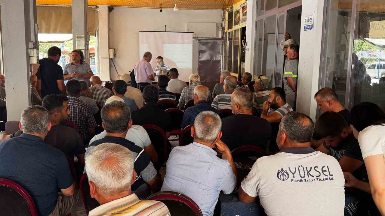 Efeler'de tarımda güvenlik ve sürdürülebilirlik öne çıktı: üreticilere B-Reçete ve bilinçli kullanım eğitimi