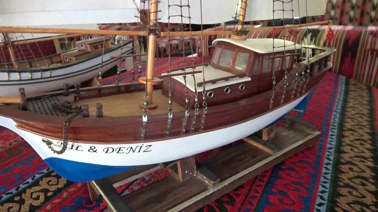 El emeğiyle tarihe yolculuk: Gemlik'te birebir ölçekli tarihi gemi modelleri
