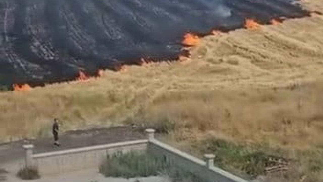 Elazığ'da 19 noktada çıkan yangınlar ekiplerin müdahalesiyle söndürüldü