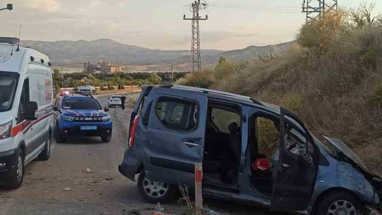 Elazığ’da trafik kazası: 4 yaralı
