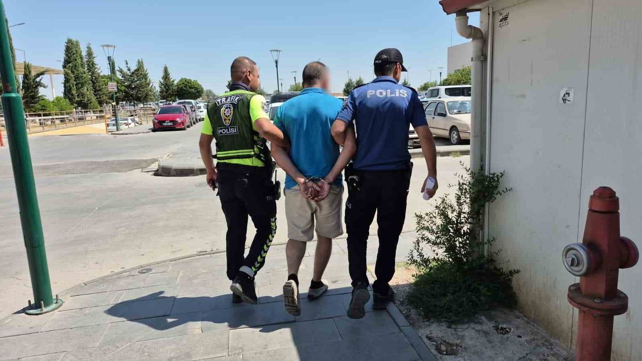 Emniyet ekipleri Adıyaman ve Kahta'da iki şüpheliyi yakaladı