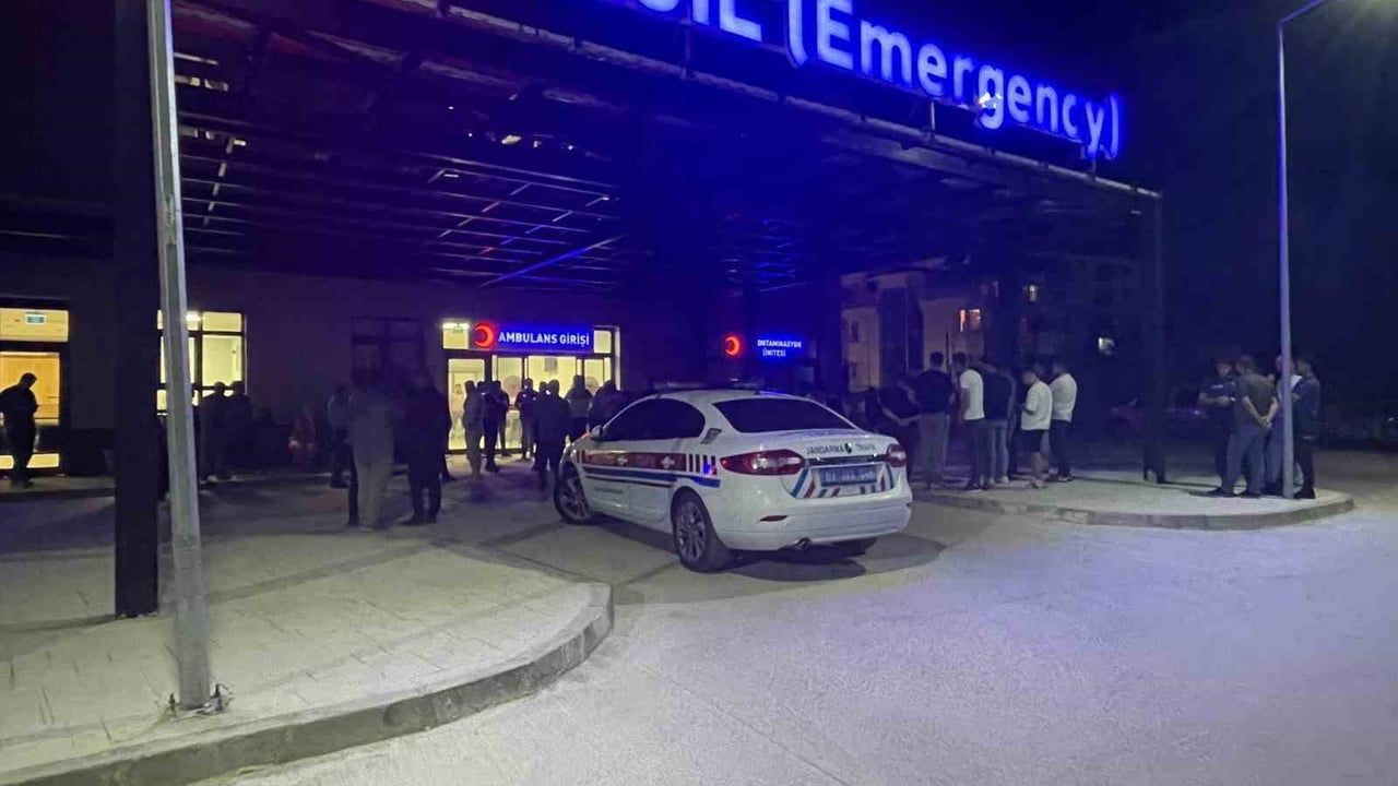 Enişte, kayınbiraderini düğün salonunda öldürdü