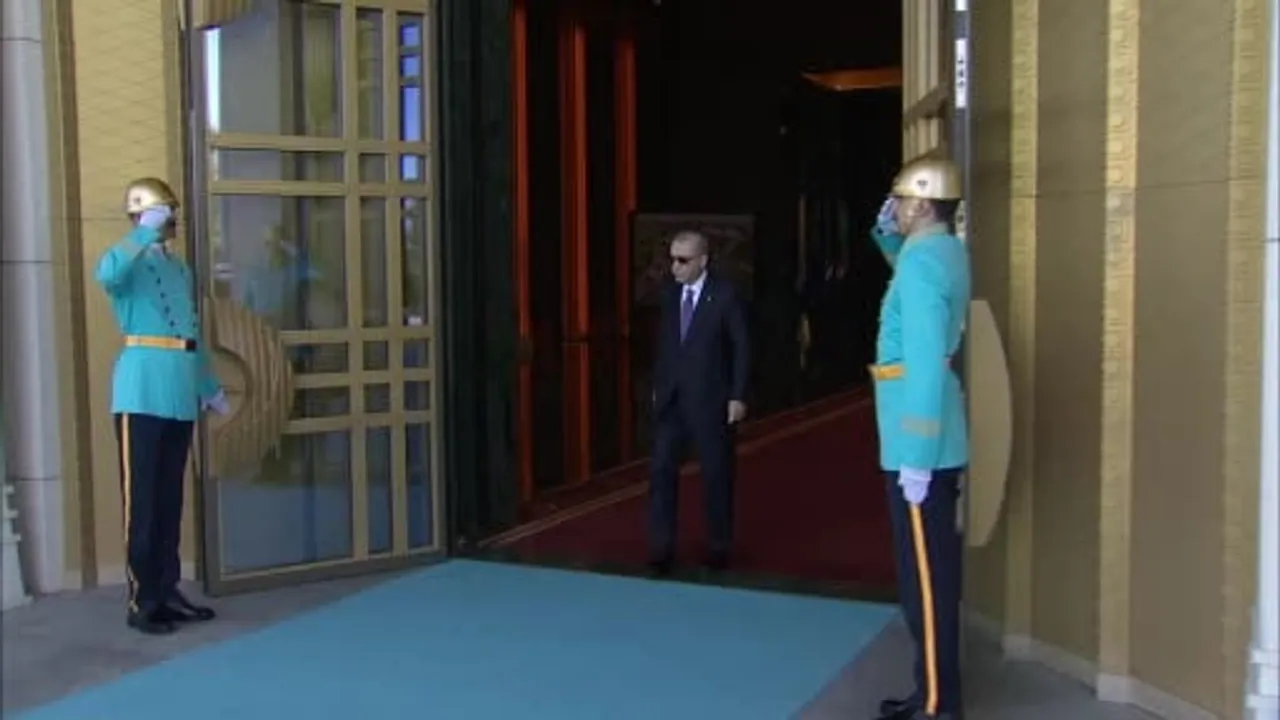 Erdoğan Ankara'da devlet töreniyle Lübnan cumhurbaşkanı Joseph Avn'i karşıladı