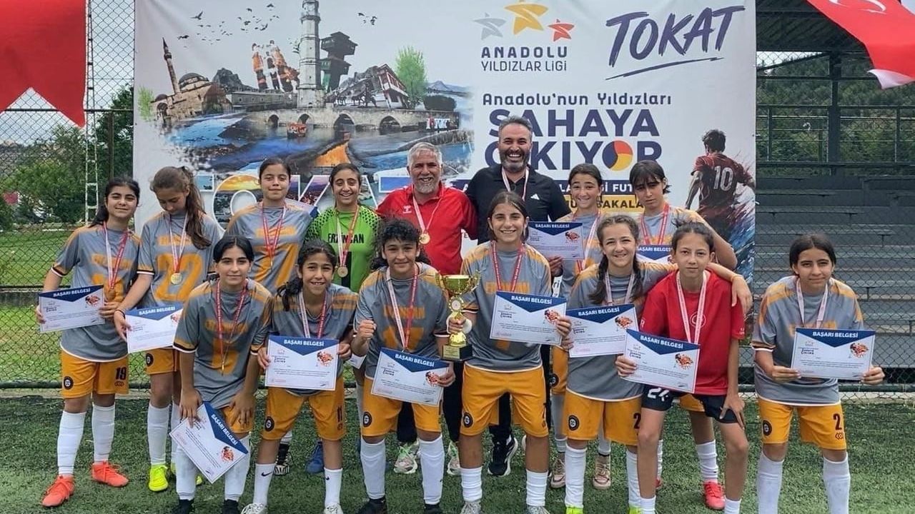 Erzincan ANALİG'de grup birincisi olarak Türkiye şampiyonasına katılacak