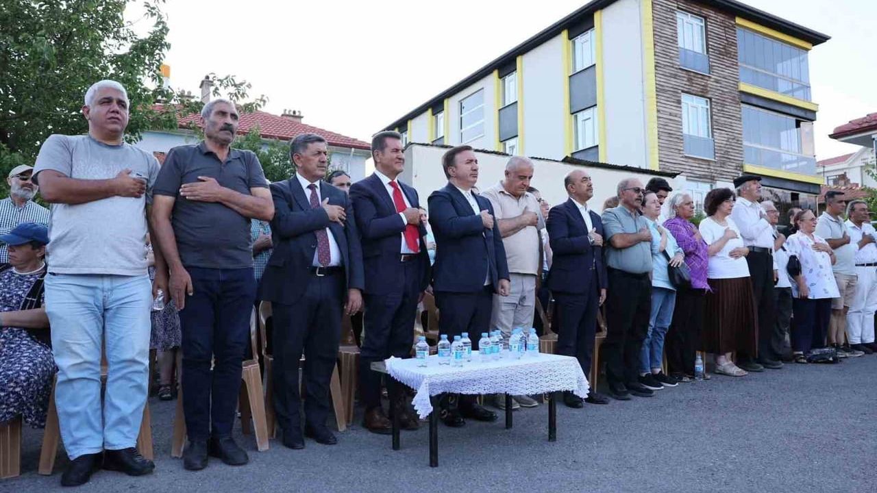 Erzincan'da birlik ve beraberlik vurgusuyla sosyal tesis açıldı