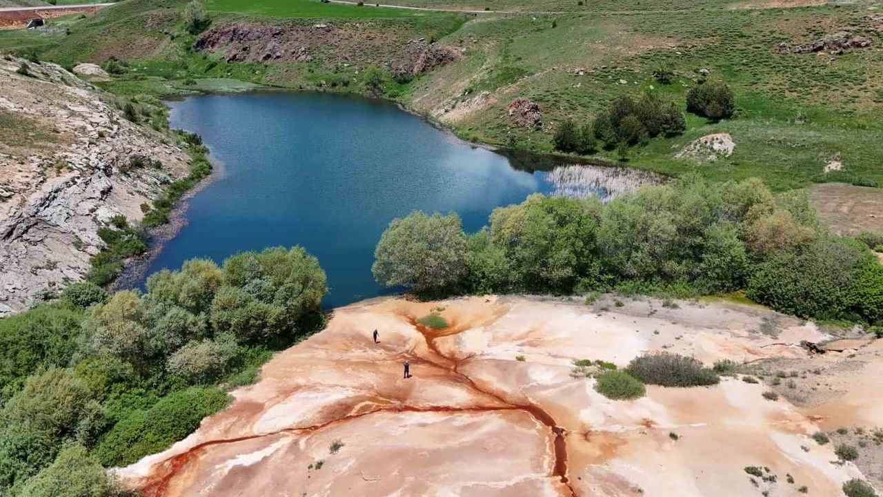 Erzincan'da traverten set gölü: Otlukbeli'nin saklı doğa anıtı