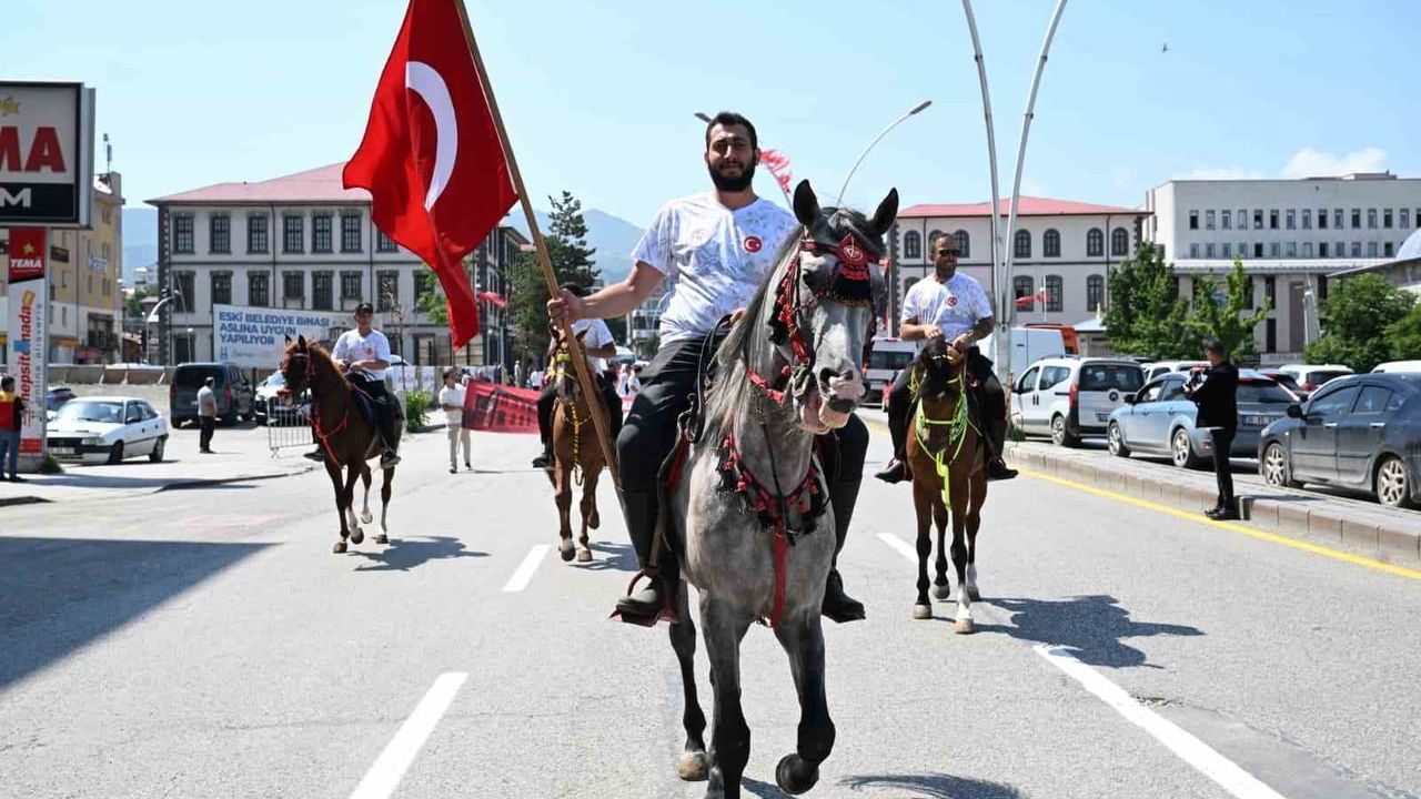 Erzurum'da 107 yıl: kongre ruhu ve birlik vurgusu