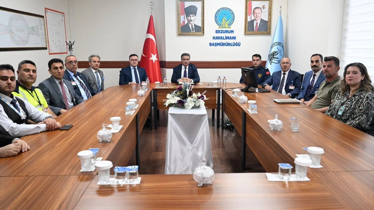 Erzurum havalimanı'nda apron yenileme ve pist primer kablo çalışmaları değerlendirildi