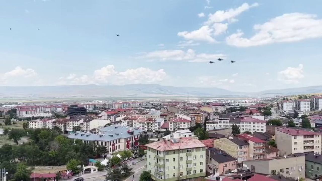 Erzurum kongresi anısına gökyüzünden selam: MSB'nin F-16 görüntüleri paylaşıldı