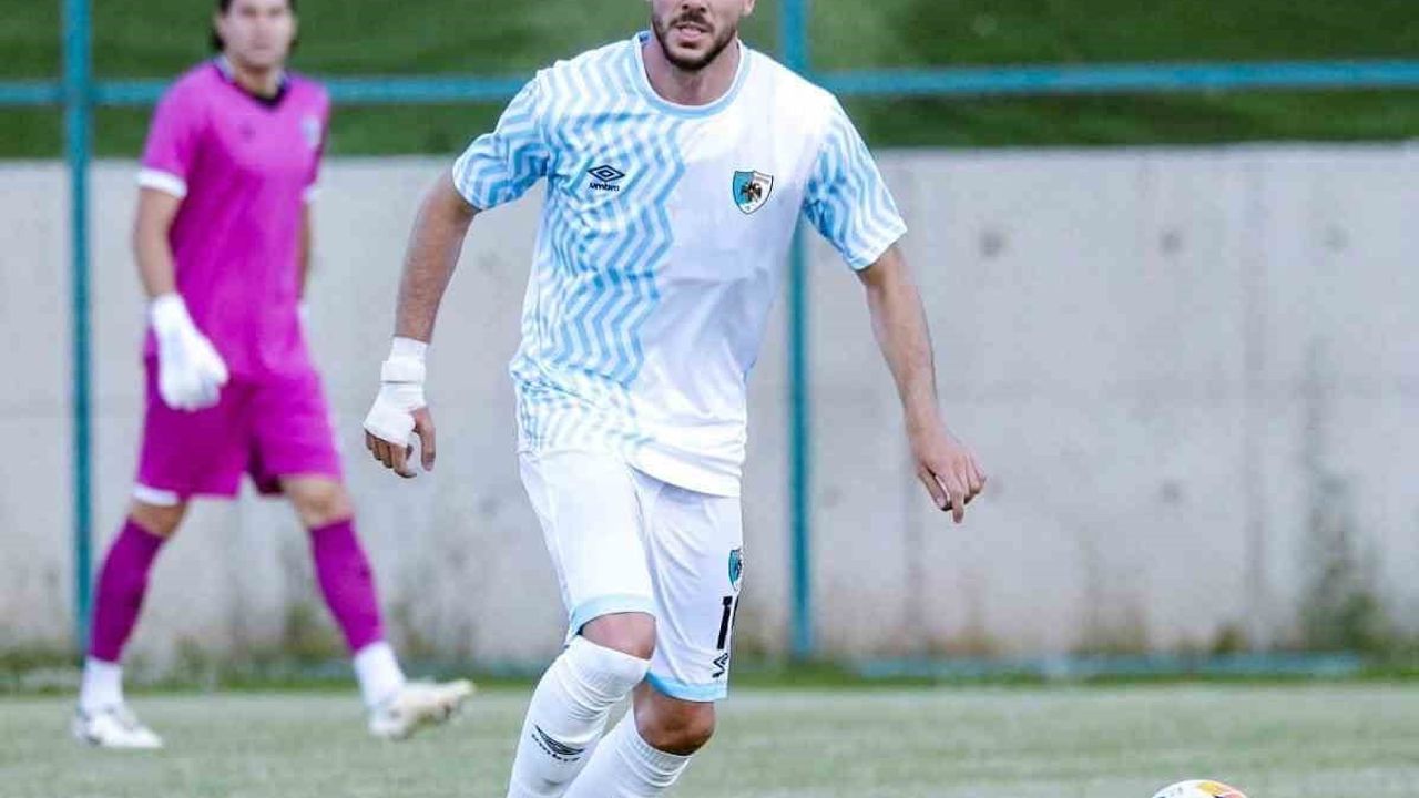 Erzurumspor Palandöken'de ikinci yarı atağıyla Al Arabi'yi 3-1 mağlup etti