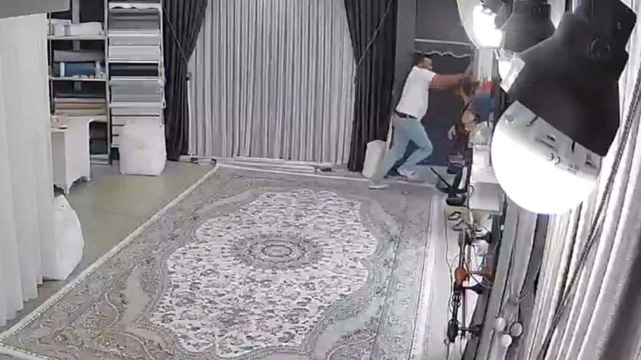 Esenyurt'ta husumet iş yerine taşındı: perde dükkanında panik