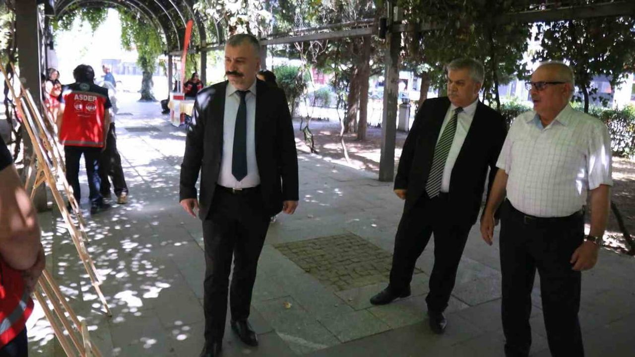Eskişehir'de 15 Temmuz resim ve fotoğraf sergisi açıldı