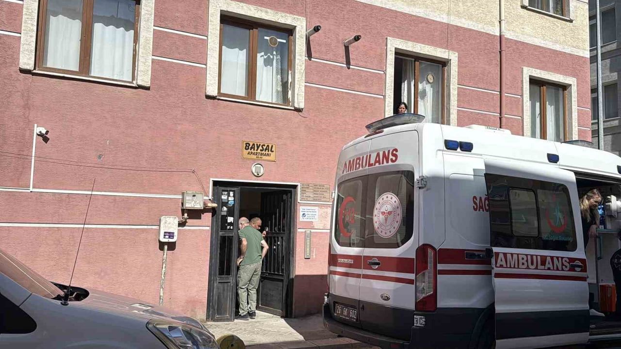 Eskişehir'de komşularının desteğiyle yaşayan kanser hastası kadın evinde ölü bulundu