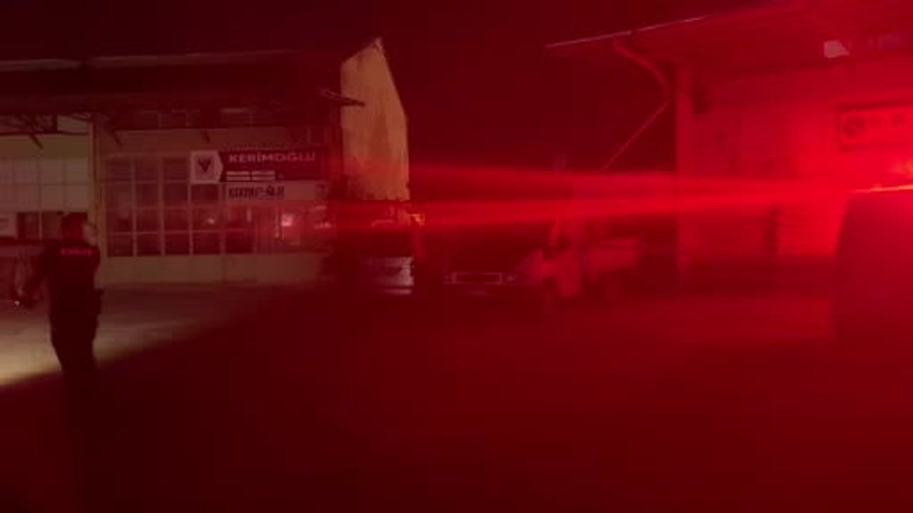 Eşya indirirken dengesini kaybeden kişi ağır yaralandı
