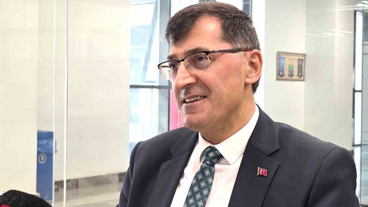 Eyüp Kahveci Yeni Parti saflarında yerelden ulusala hizmet hedefini açıkladı