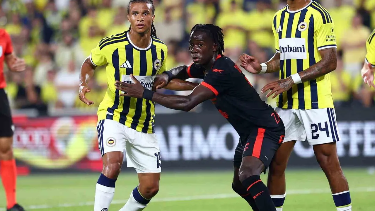 Fenerbahçe 1 - Gornik Zabrze 0 (ilk yarı)